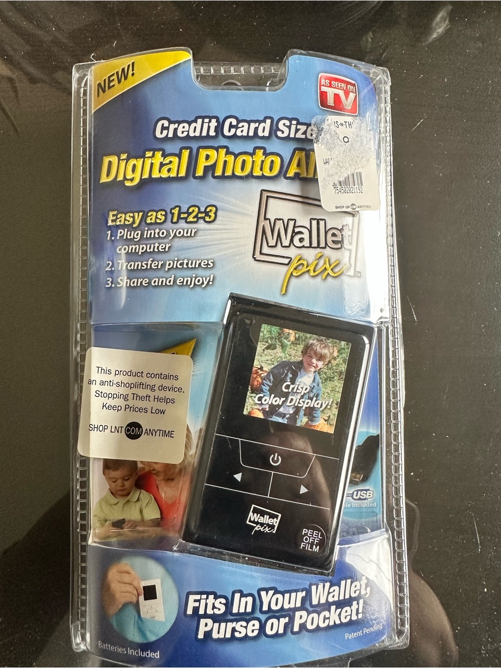 As Seen On TV Wallet Pix Credit Card Digital Photo Album - Black